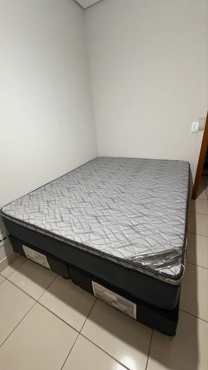 Cama Queen - colchão + box  - Foto 5