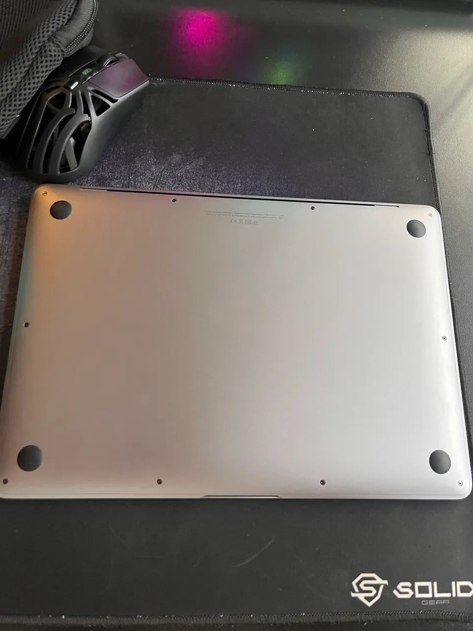 MacBook Air - M1 2020 - 8GB RAM - 256 SSD - Foto 2
