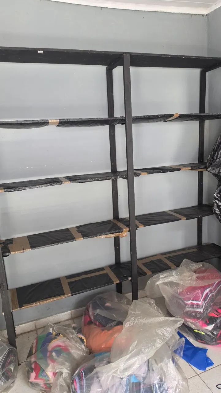 Prateleiras de Ferro e de Madeiras! - Foto 4