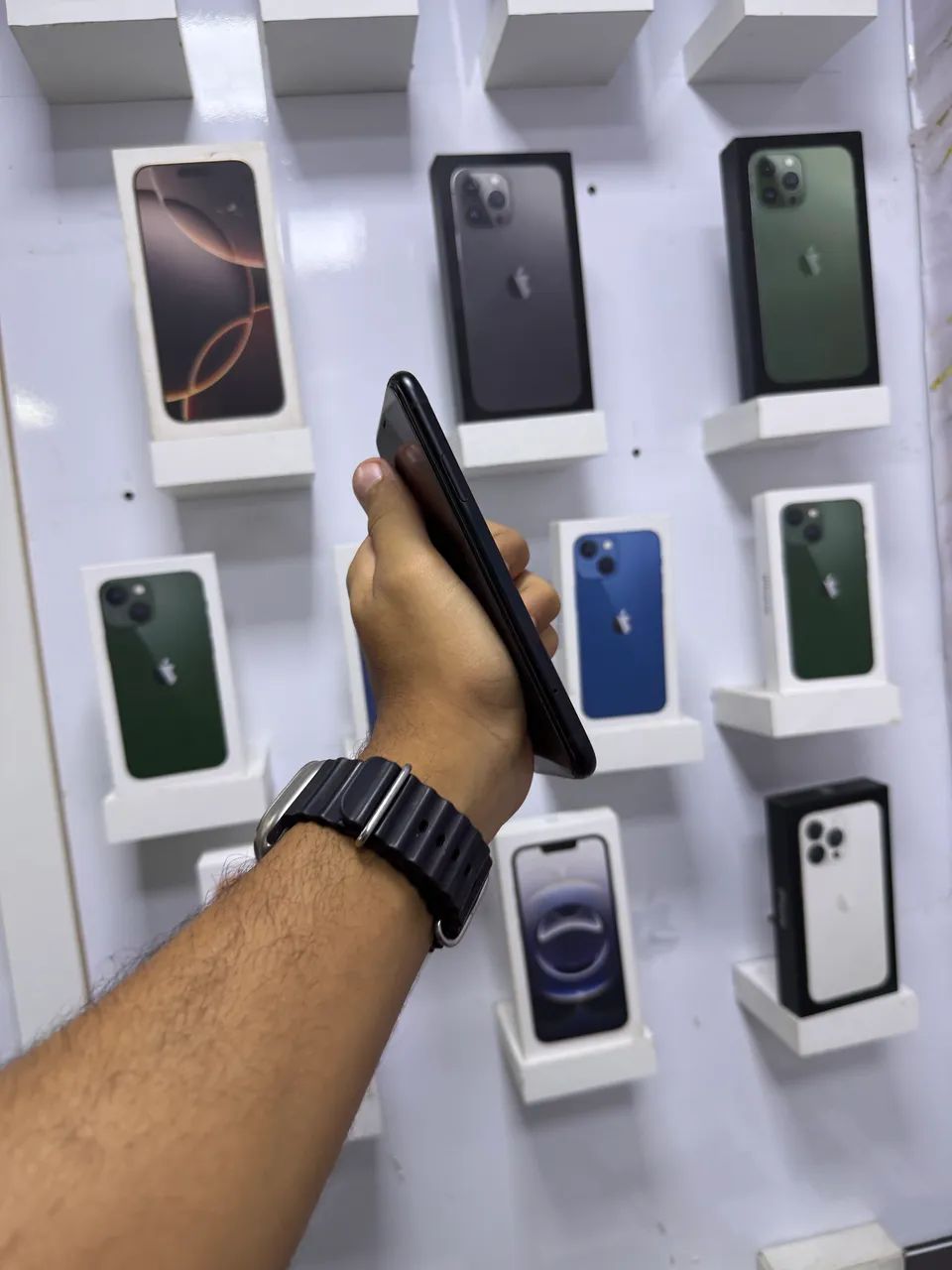 IPHONE XR 64 GB PRETO  - Foto 5