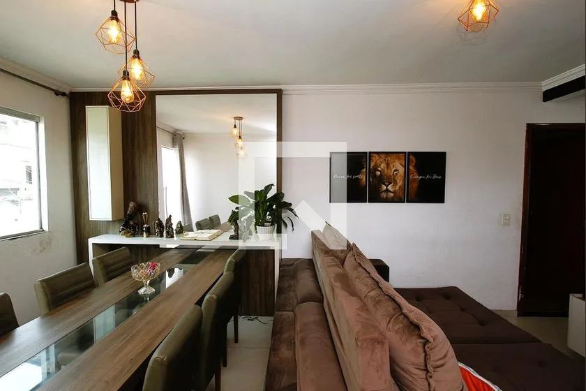Casa à Venda - JK, 6 Quartos, 200 m2