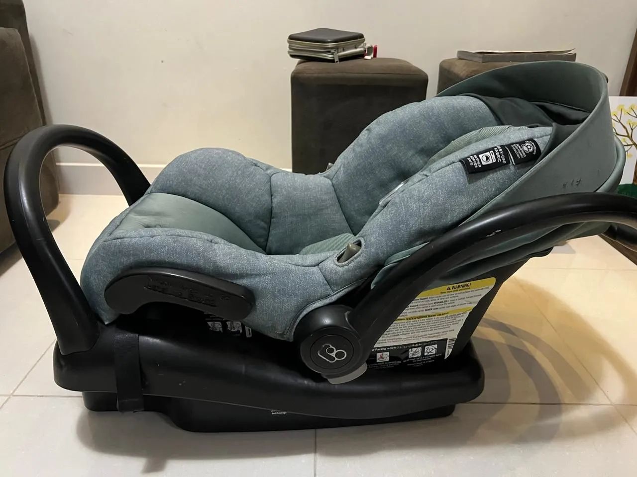 Carrinho de bebê maxi cosi com bebê conforto - Foto 4