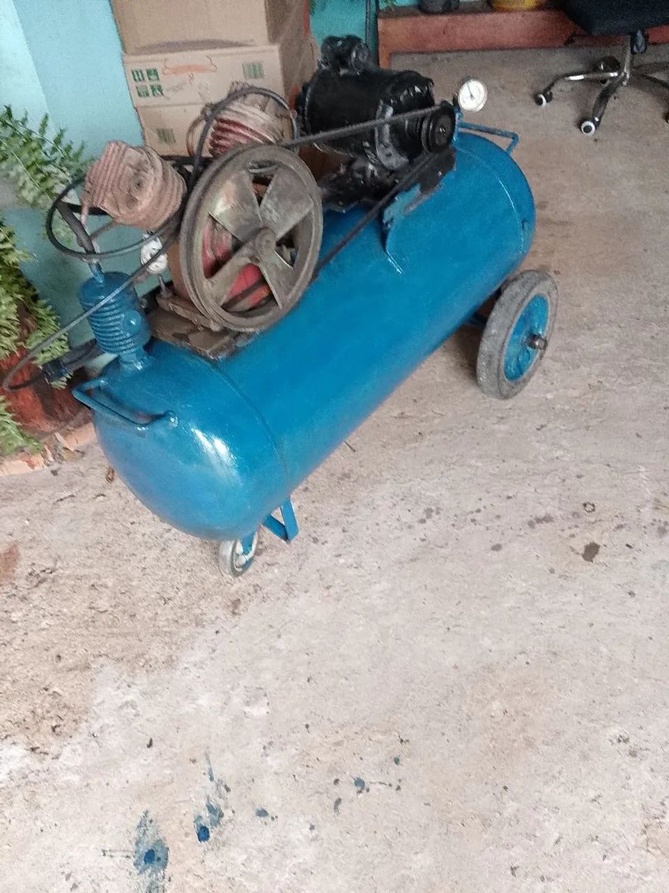 Vendo esse compressor em perfeito funcionamento 1500,00 contato * - Foto 2