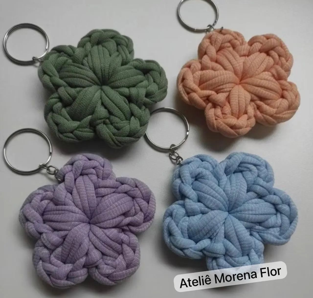 Chaveiro Flor fio de malha - Foto 2