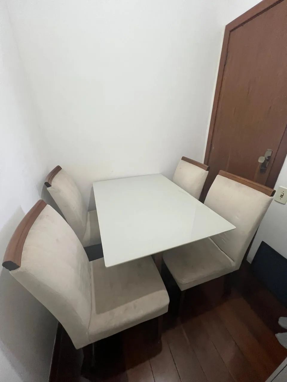 Mesa de jantar 4 cadeiras - Foto 4