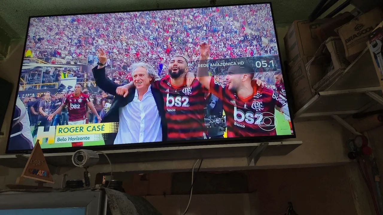 Tv Philips 75, apenas 2 meses de uso - Foto 3