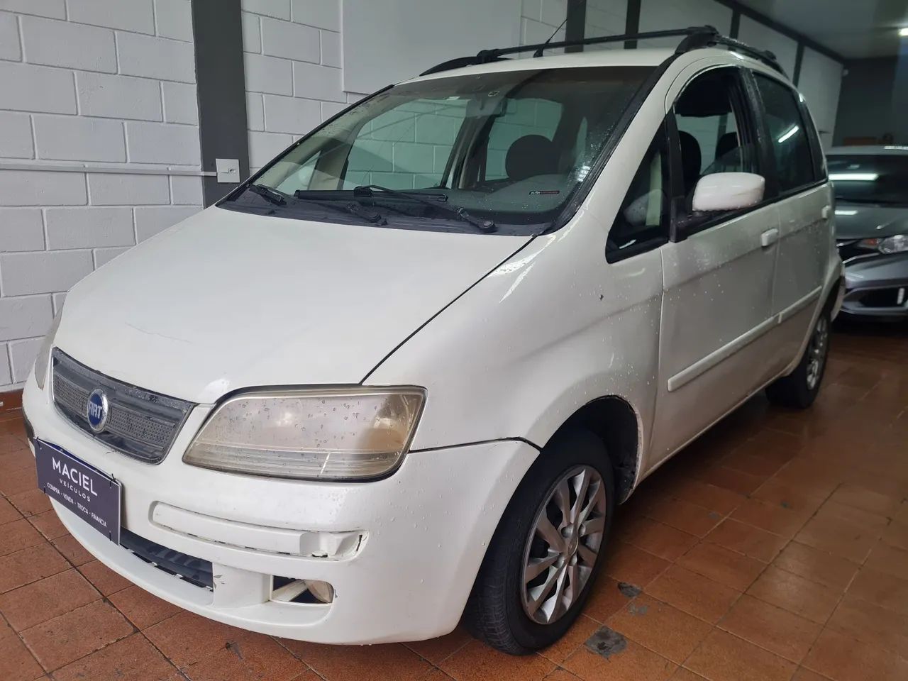 Fiat Idea ELX 1.4 mpi Fire Flex 8V 5p, foto 3 de 9