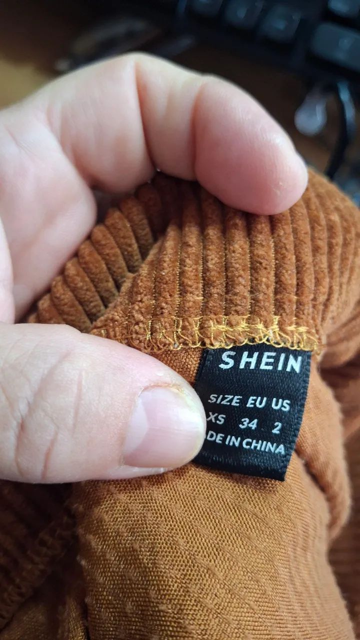 MINI SAIA VELUDO SHEIN - Foto 4