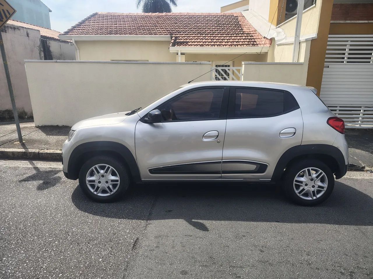 Renault Kwid Intense 1.0 Flex 12V 5P Mec. 2019 - Foto 5