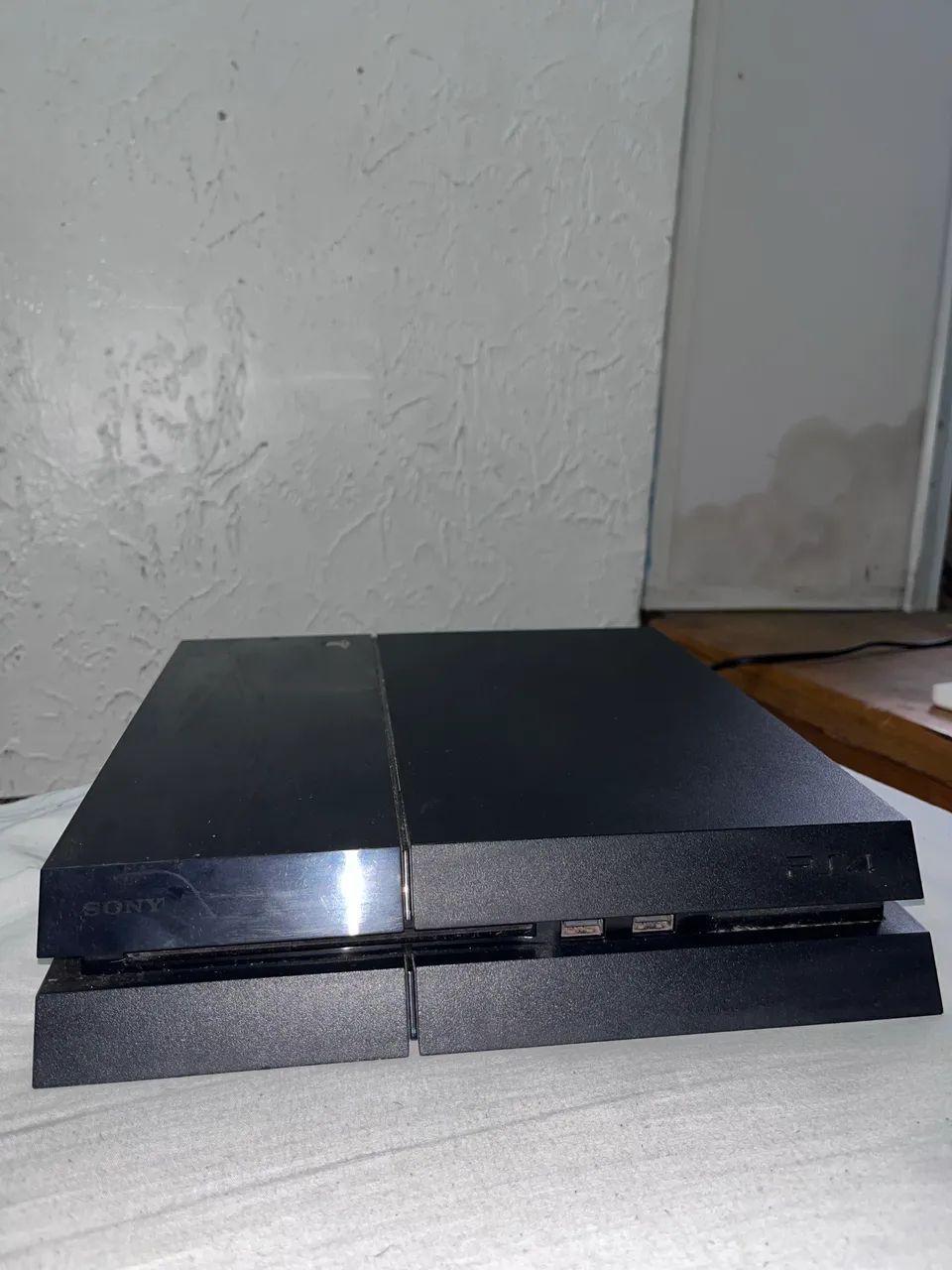 PLAYSTATION 4 1TB