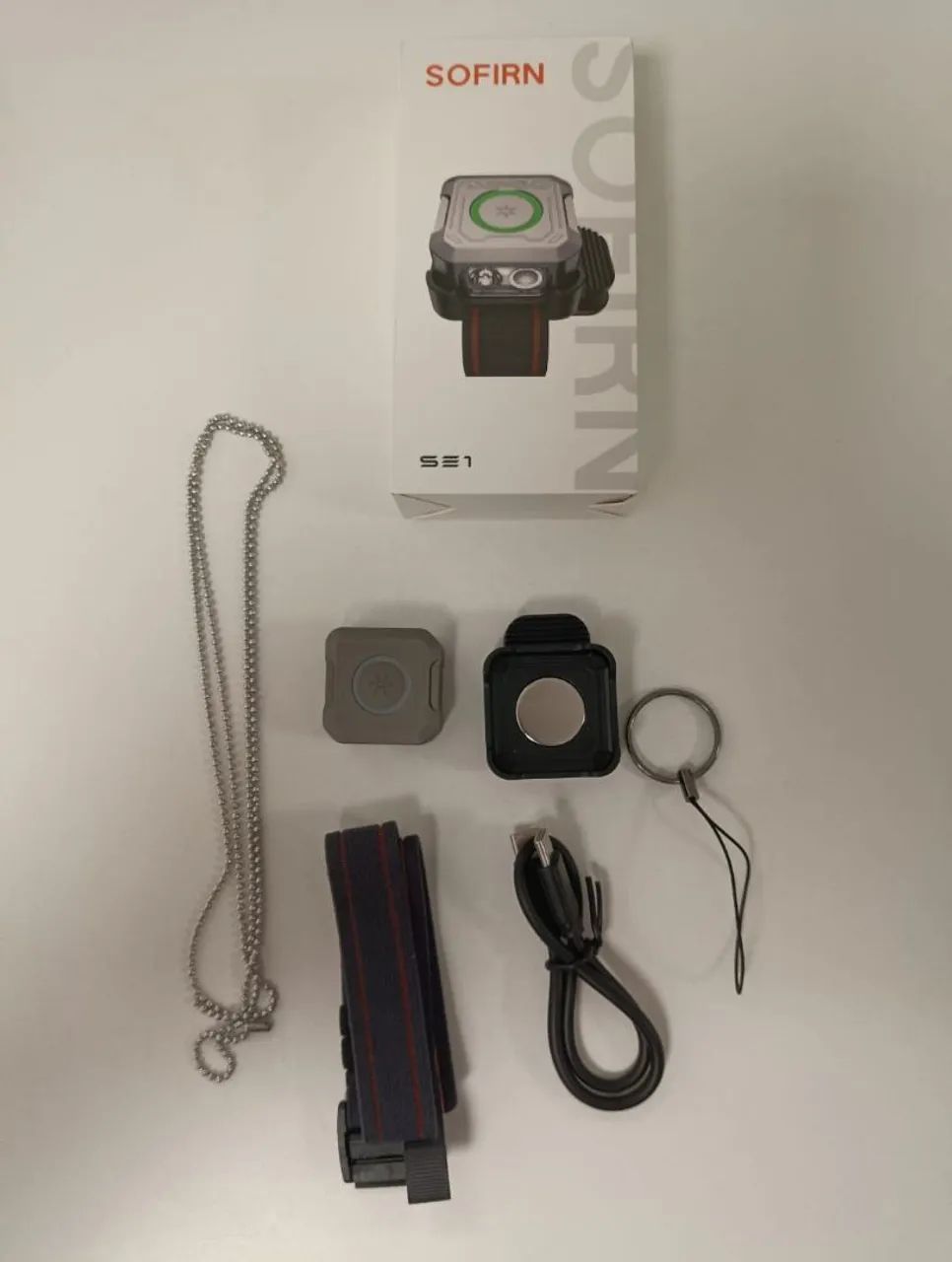 Lanterna Mini Sofirn SE1 300 Lúmens com UV - Foto 3