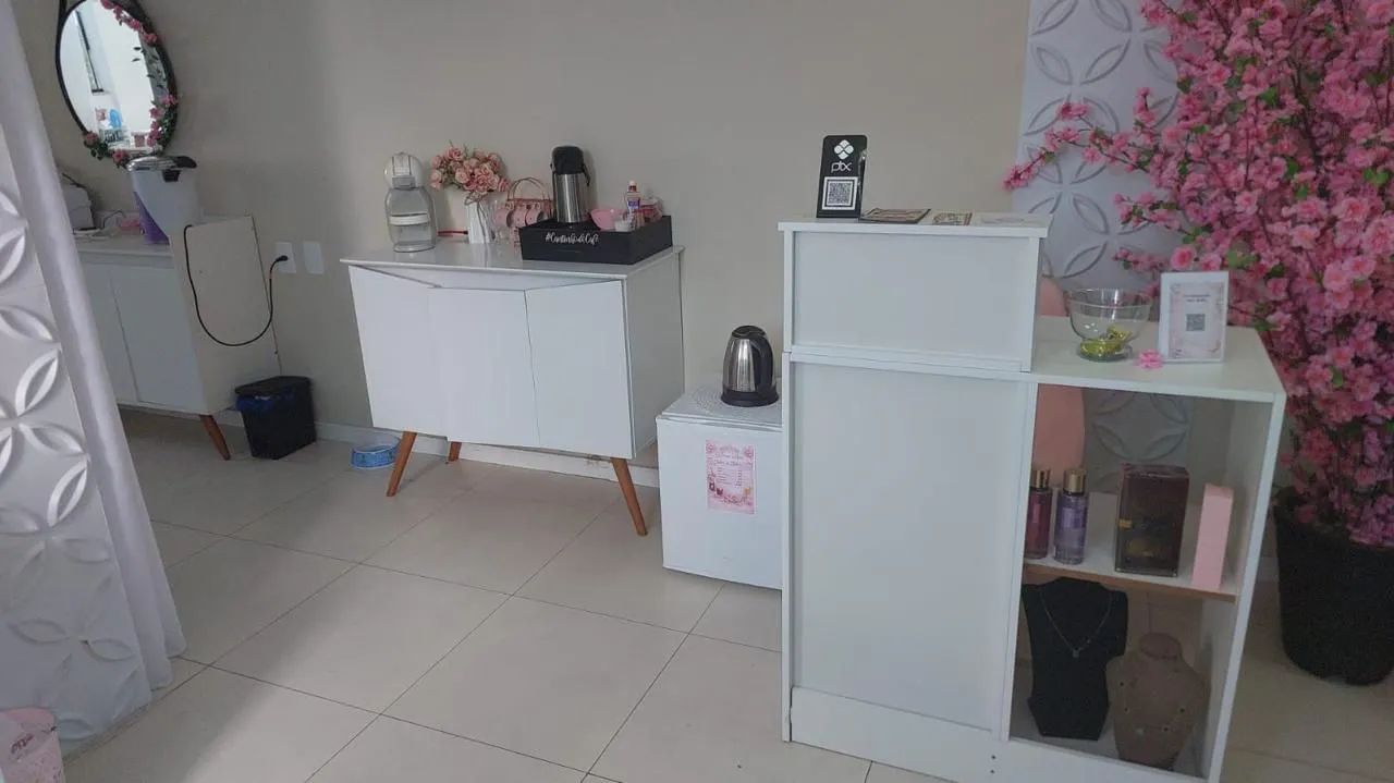 Vendo ou arrendo studio de beleza no centro da palhoça  - Foto 3