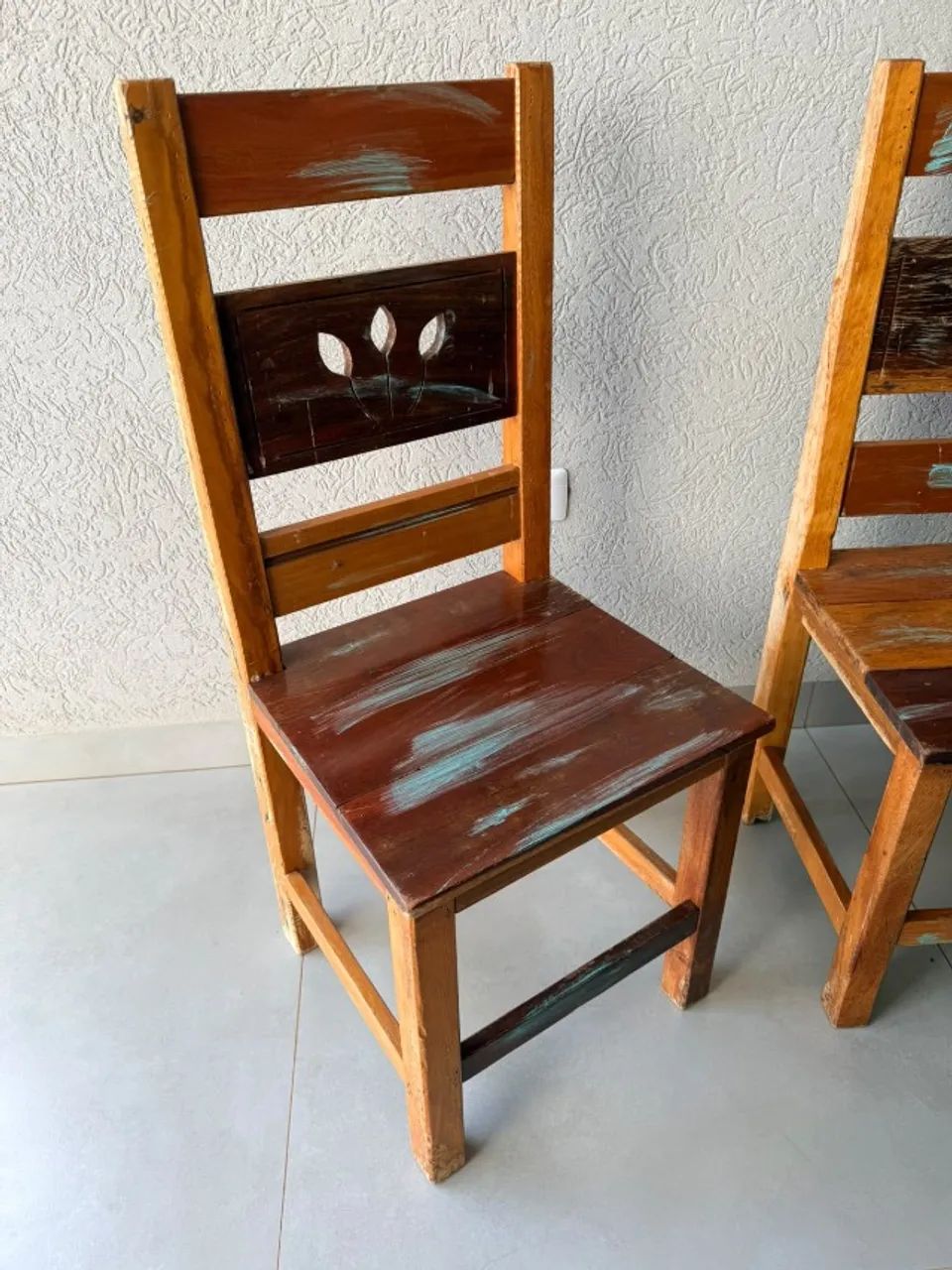 cadeira  madeira  - Foto 2