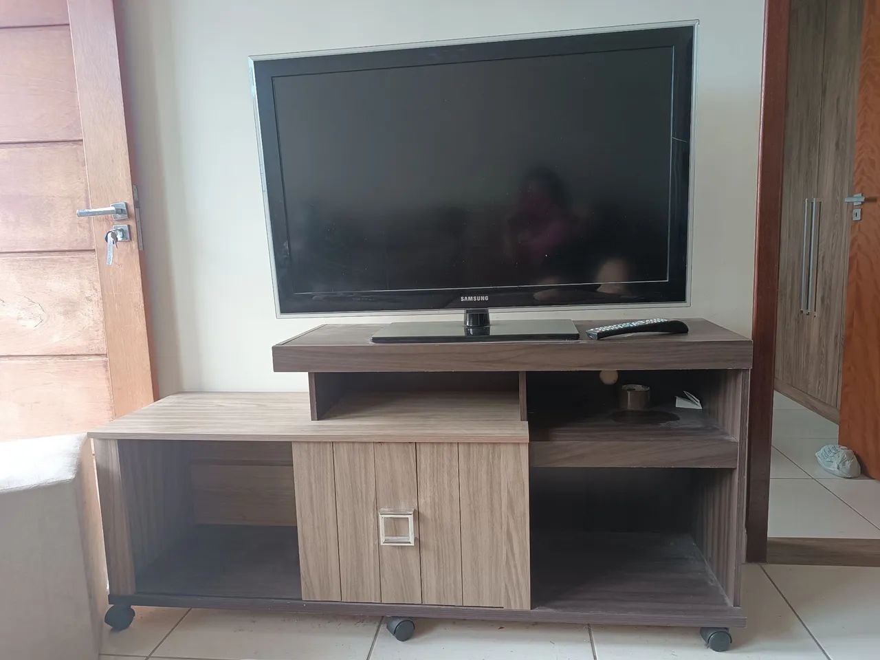Rack de madeira 65578335393665121
