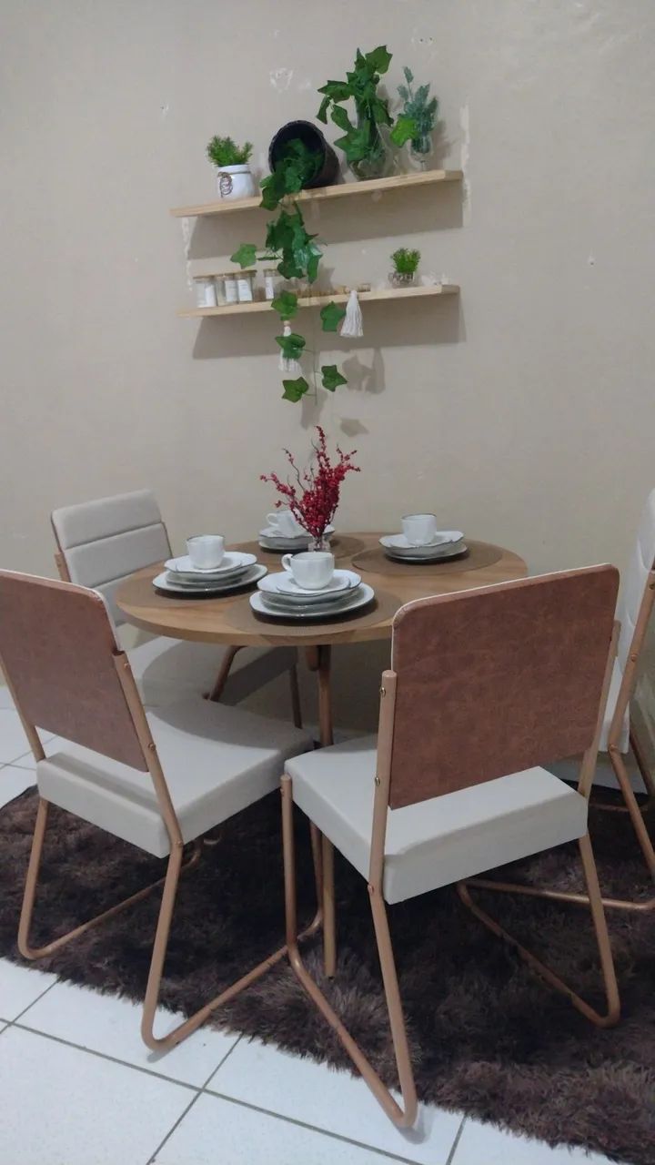 Mesa 4 cadeiras 