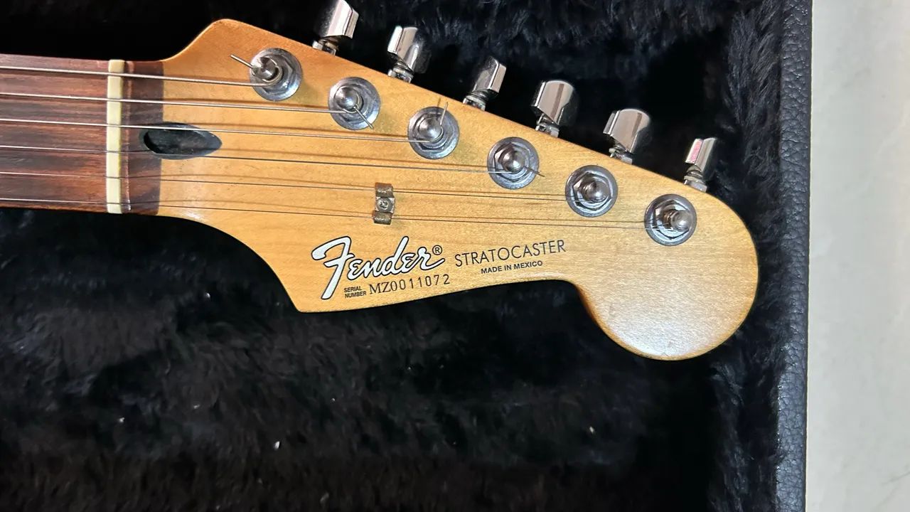 極上品】 Fender Mexico Stratocaster MXシリアル 極上品】 Fender
