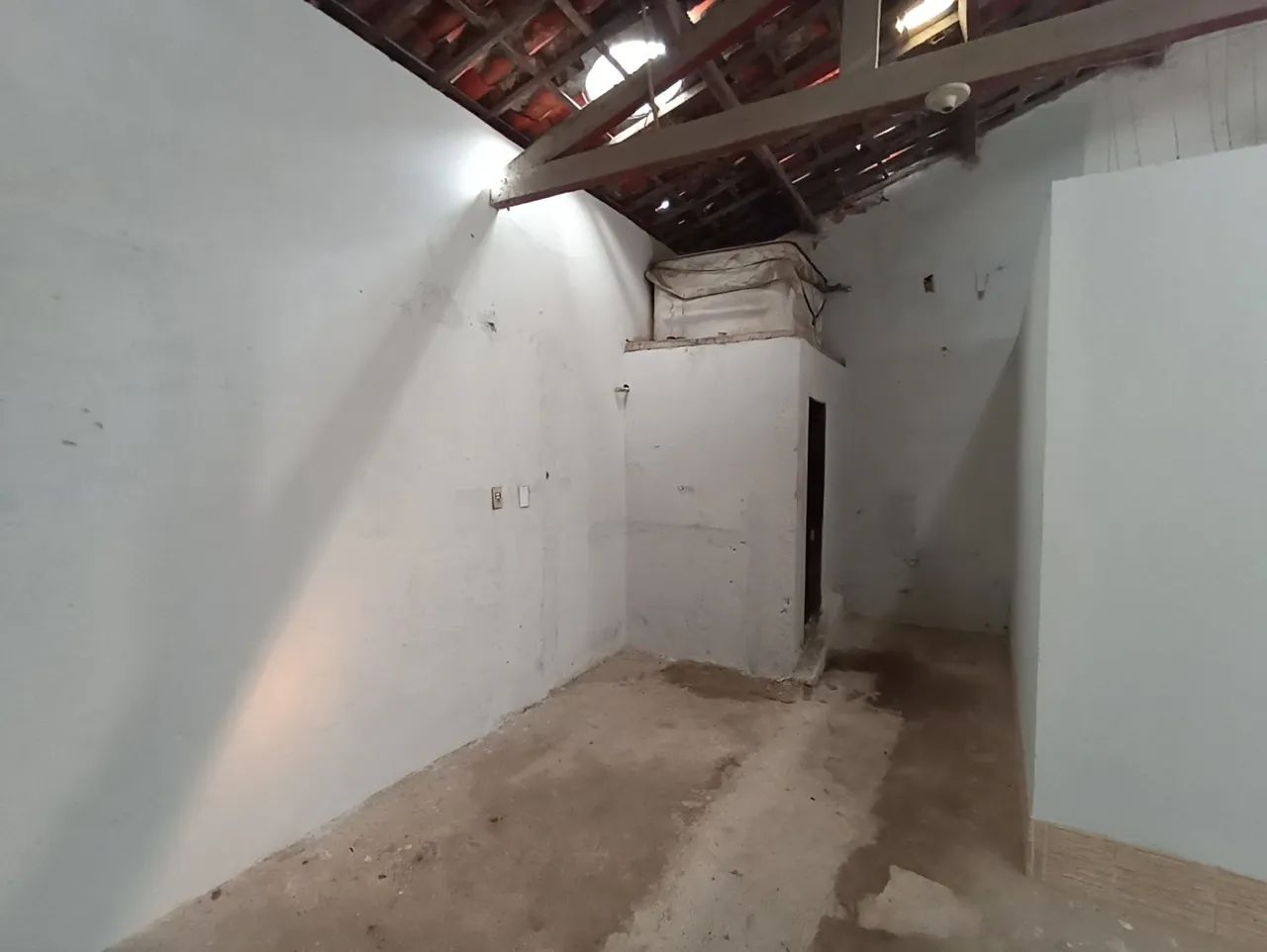 Ponto comercial/Loja/Box para aluguel possui 72 metros quadrados com 2 quartos - Foto 4