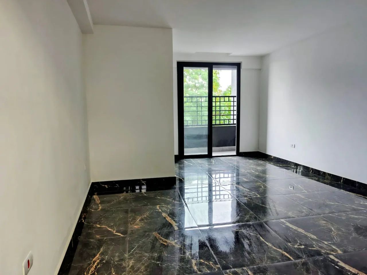 Conjunto comercial para venda em Parque Jaçatuba, 21m² - Foto 3