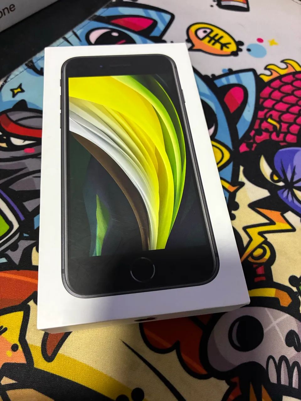 iPhone SE2 64gb preto - Celulares e Smartphones - Jardim Dias I