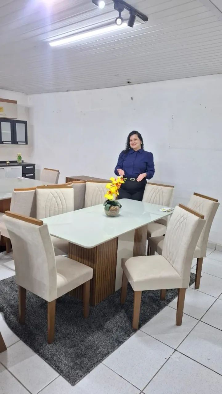 Sala de Jantar com 6 Cadeiras 