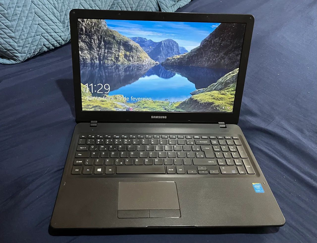 Notebook Samsung NP300E5K - Intel Core i3 - Ótimo Estado