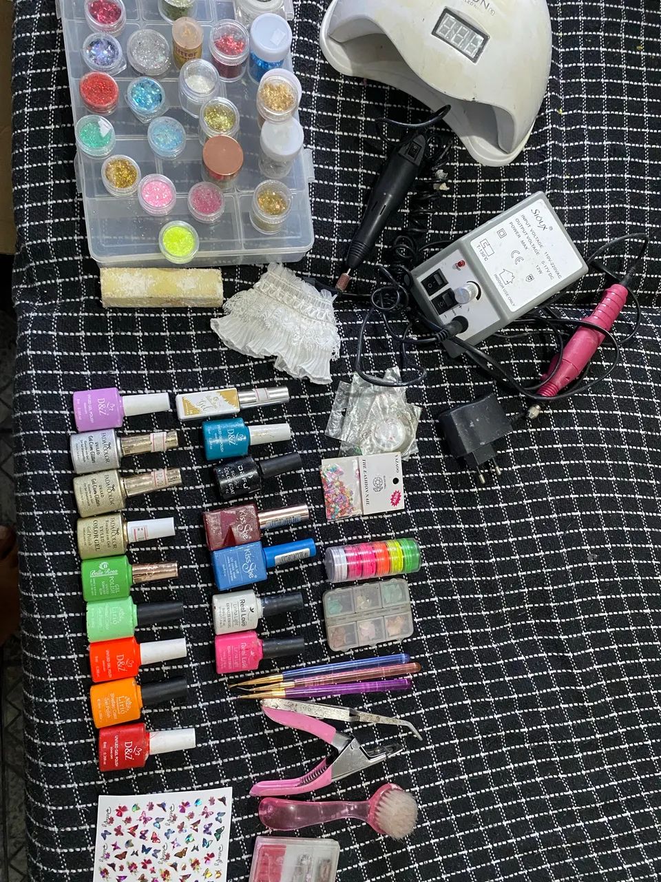 Material de postiça realista 