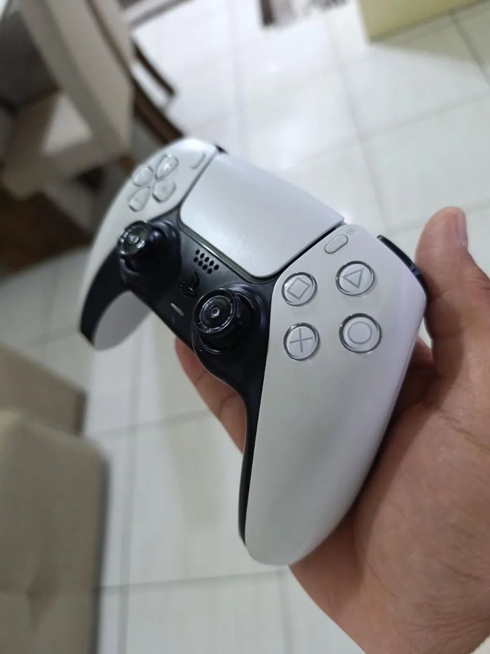 Play 5 