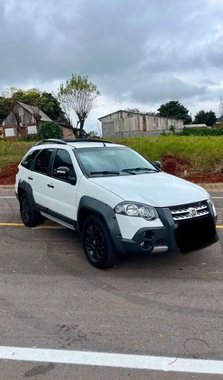 Fiat Palio Palio W.ADV. LOCK. ITALIA 1.8 Flex 16V 2012