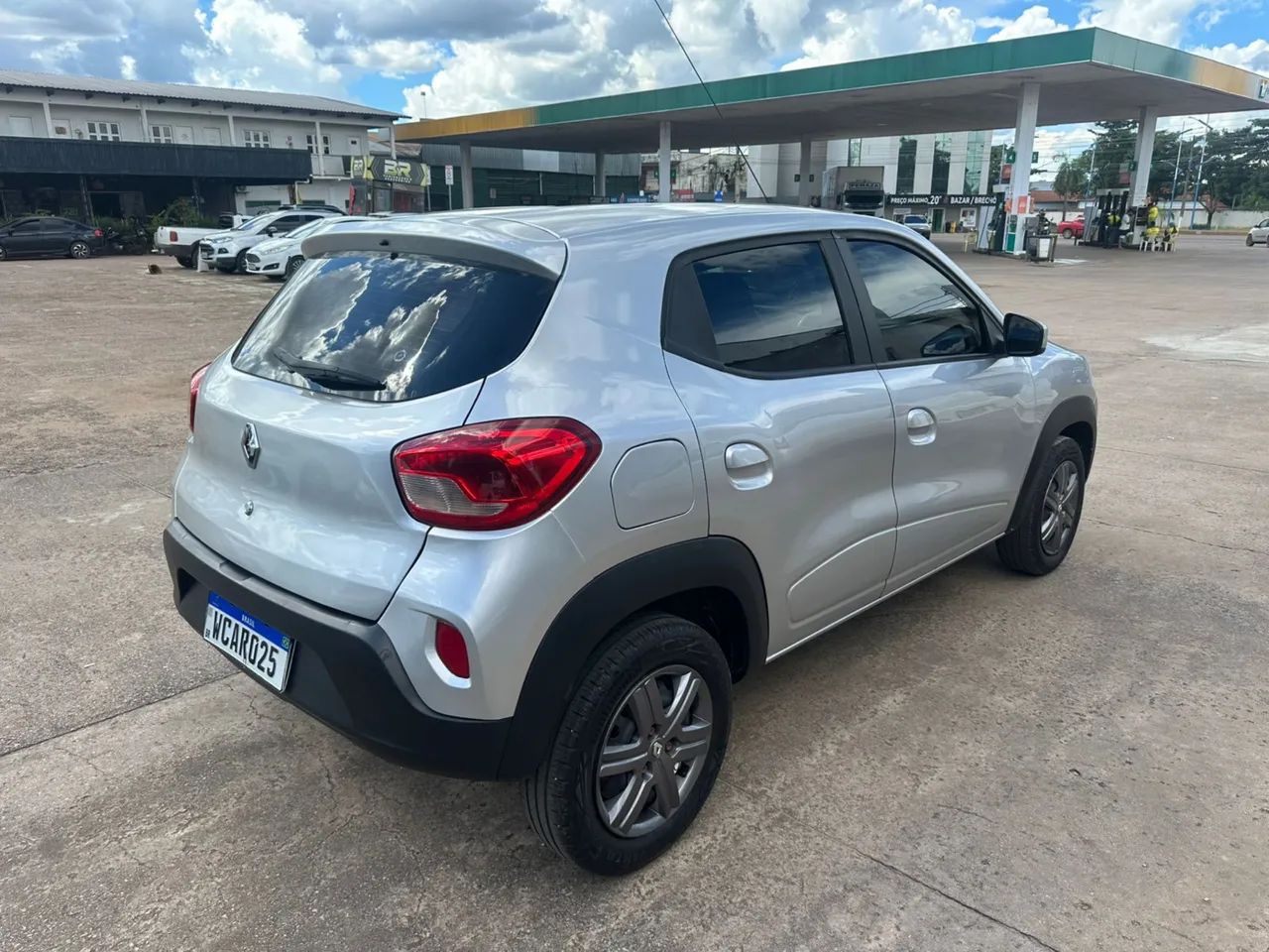 Renault Kwid Zen 1.0 Flex 12V 5P Mec. 2023 - Foto 4
