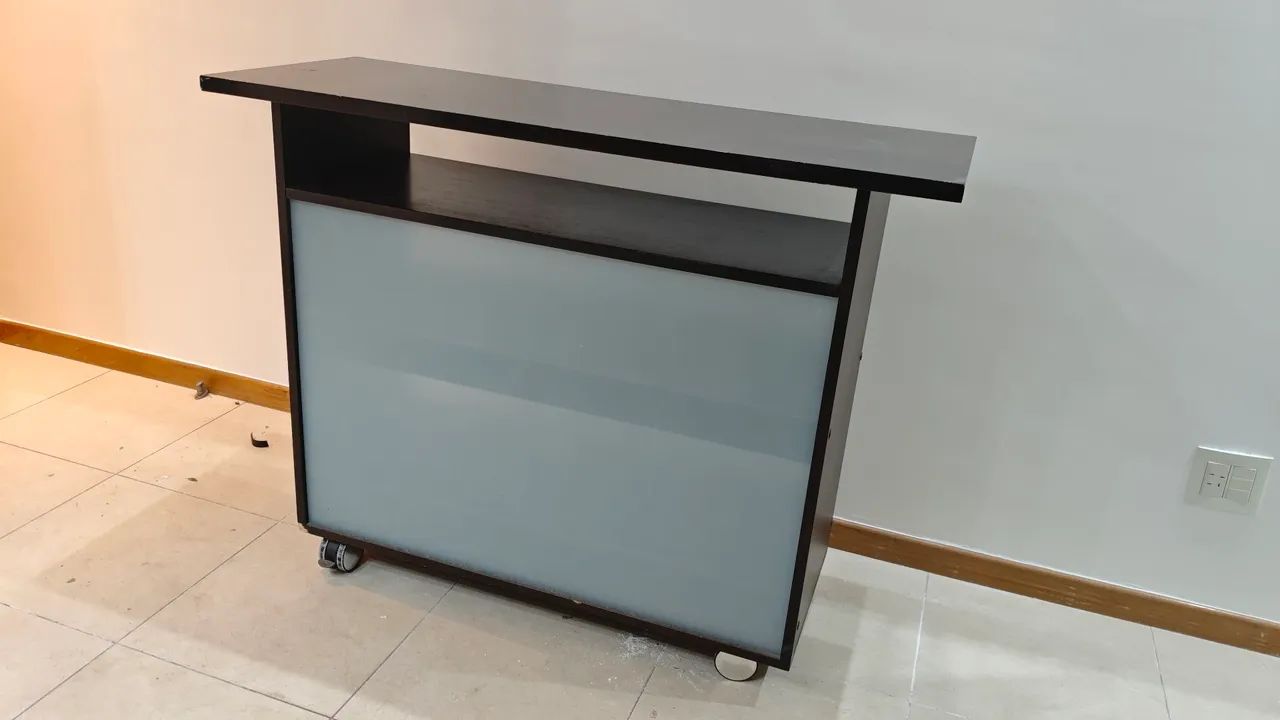 Balcão Caixa MDF vidro fosco - Foto 3