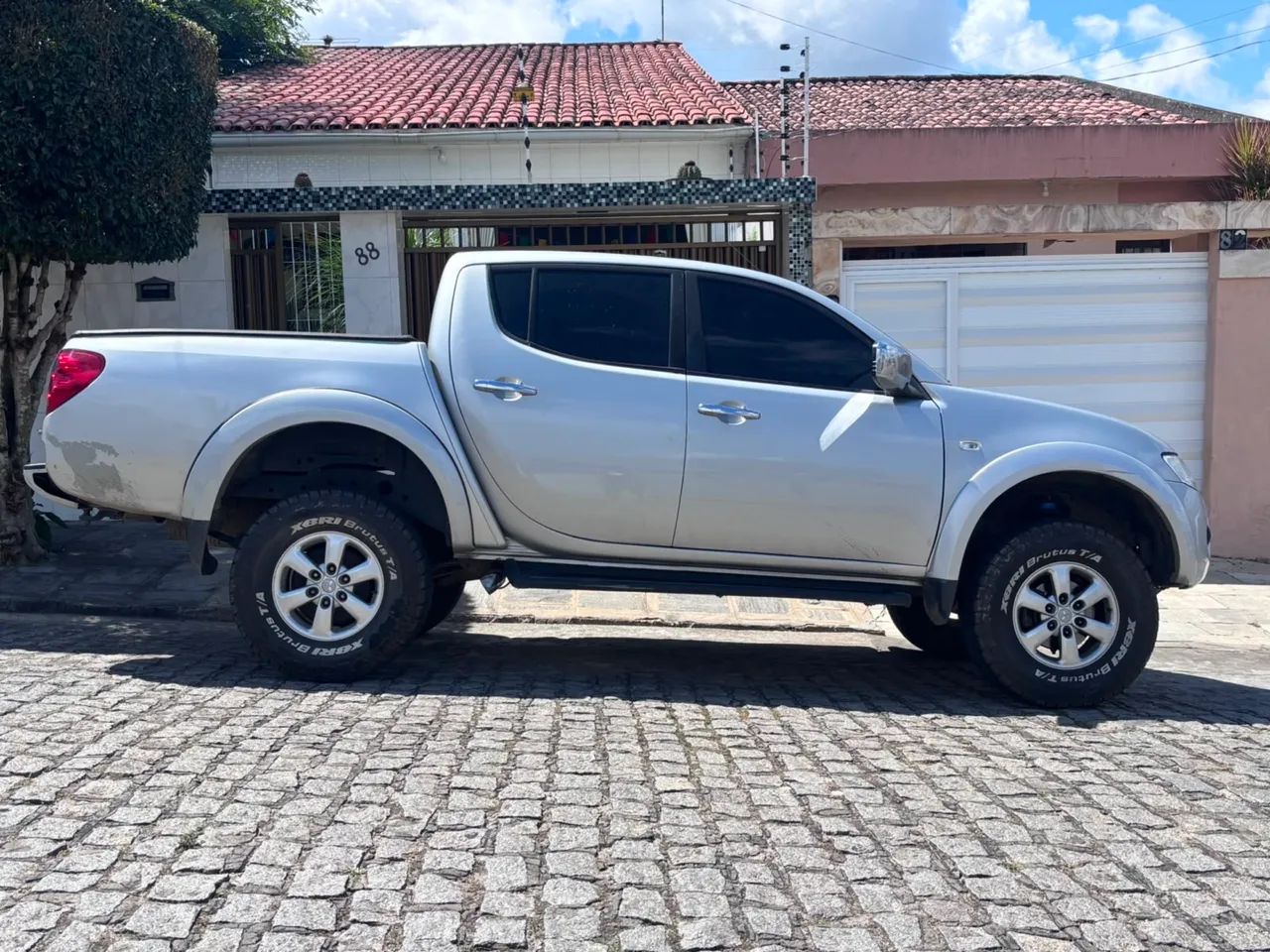 Mitsubishi L200 2010