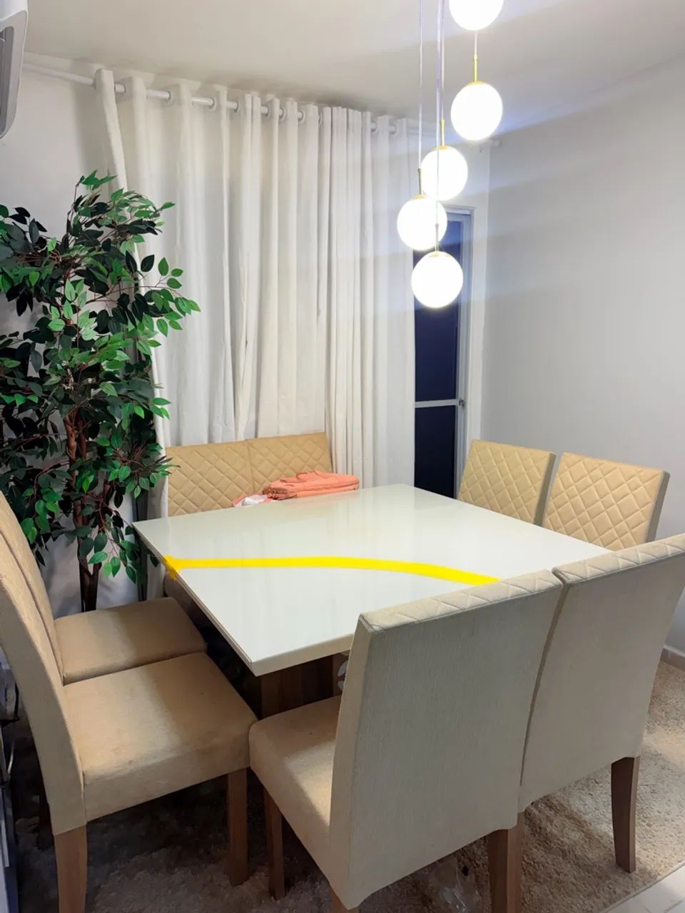 Mesa de 8 lugares