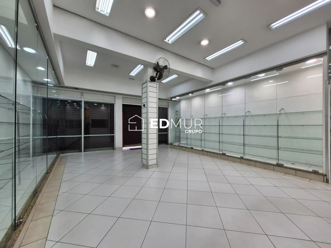 SALÃO para EM BREVE com 471m² no bairro Jardim Utinga com 1 quartos e 0 vagas. Santo André - Foto 3