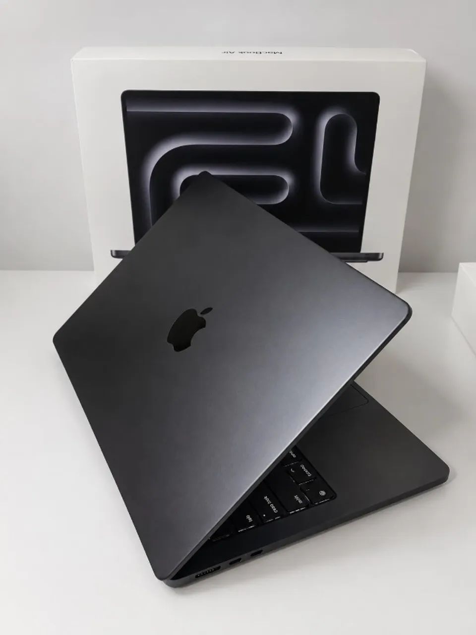 Macbook Pro 14 Apple M4 Ssd De 16 Gb, 512 Gb De Espaço, Preto