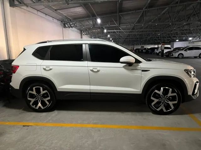 Volkswagen Taos Highline 1.4 250 TSI Flex AUT 2024 - Foto 3