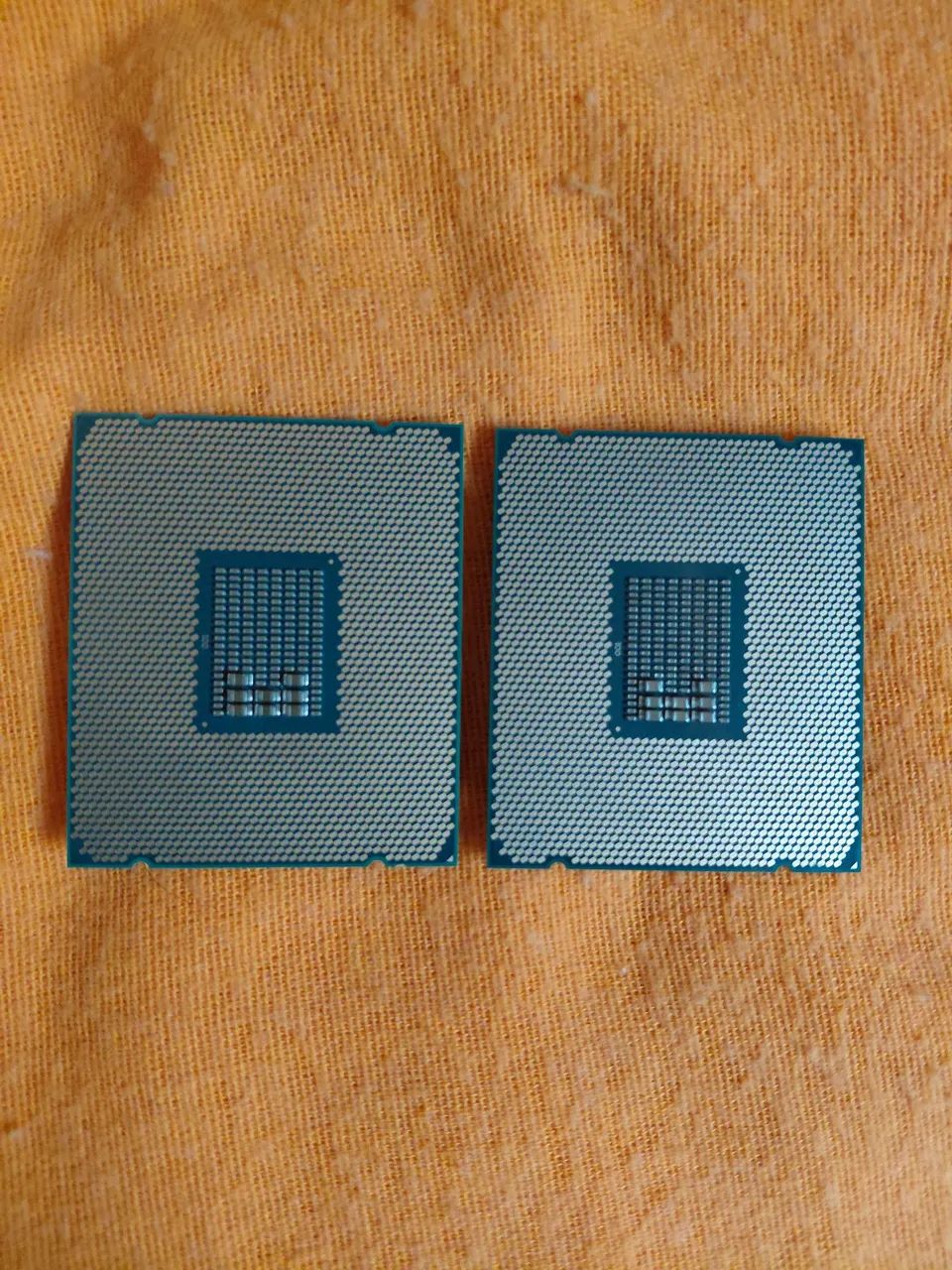 2 Xeon E5 2680 V4 - Foto 2