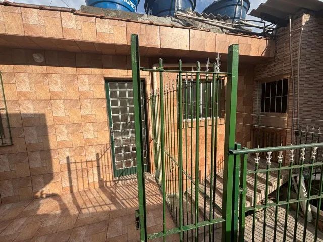 Alugo casa no Embu das Artes - Foto 3