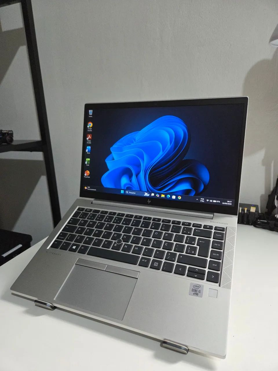 Notebook HP Elitebook - I5 10310u + 16GB RAM + SSD 256GB