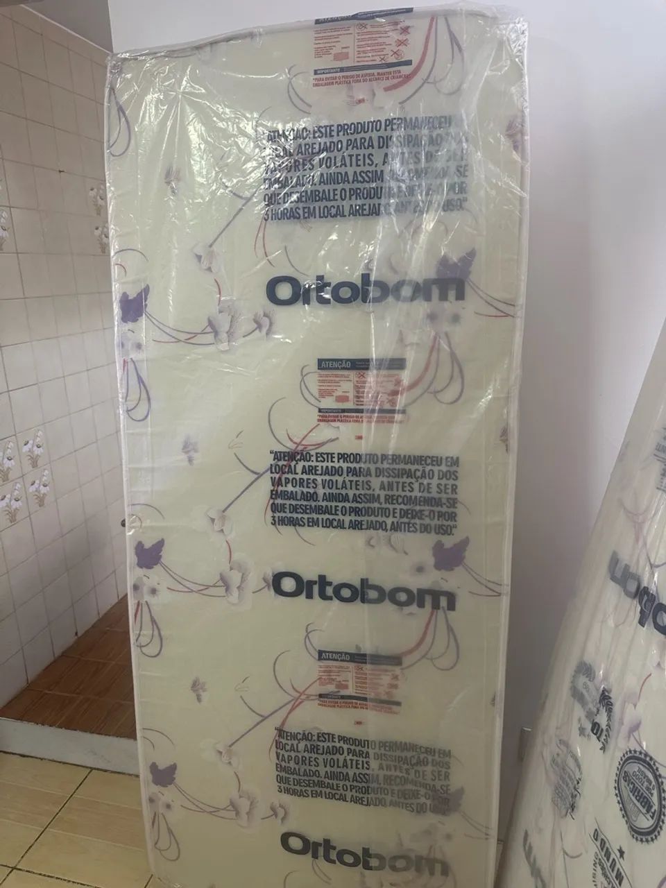 Colchão de solteiro ortobom 