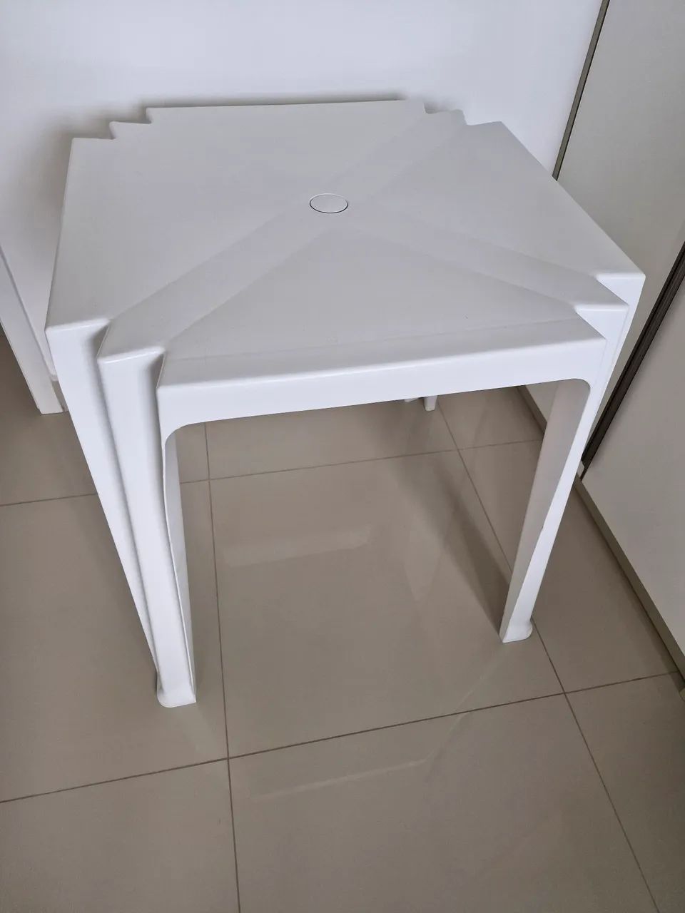 Mesa quadrada com 2 cadeiras - Foto 4