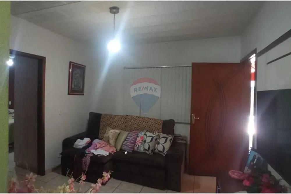 Casa à Venda, Com Dois Dormitórios No Bairro Alvorada Em Ituiutaba/MG. - Foto 4