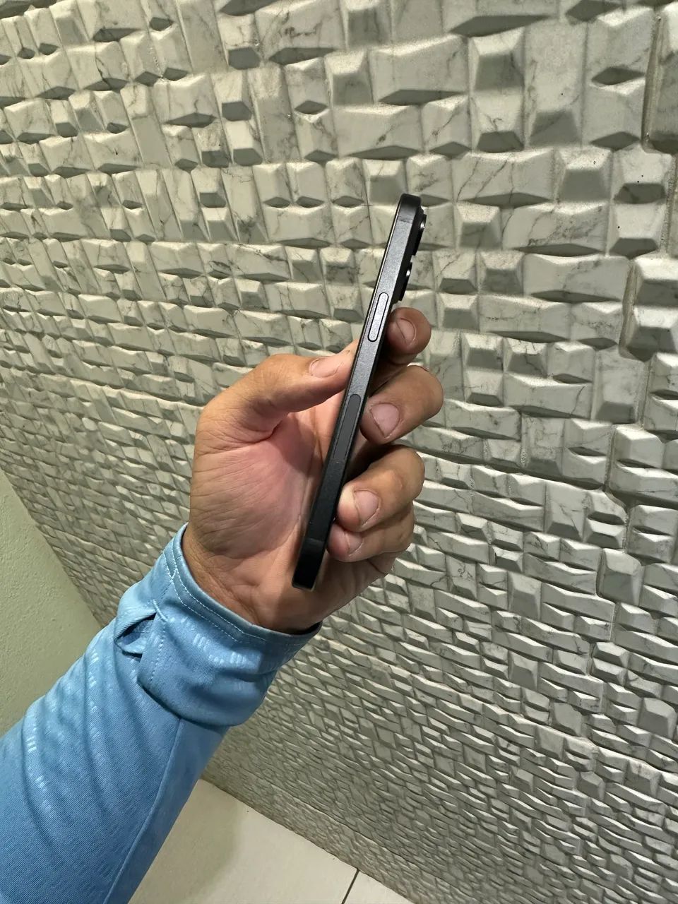 iPhone 15 96% - Foto 2