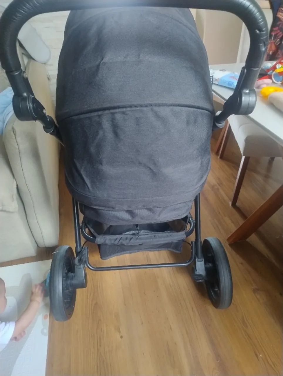 Vendo carrinho de bebê Moisés  - Foto 5