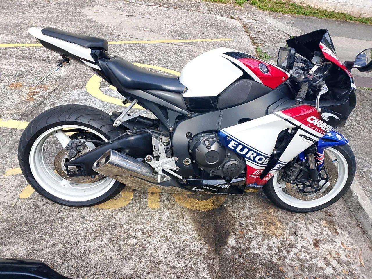 CBR  1000 RR - Foto 3