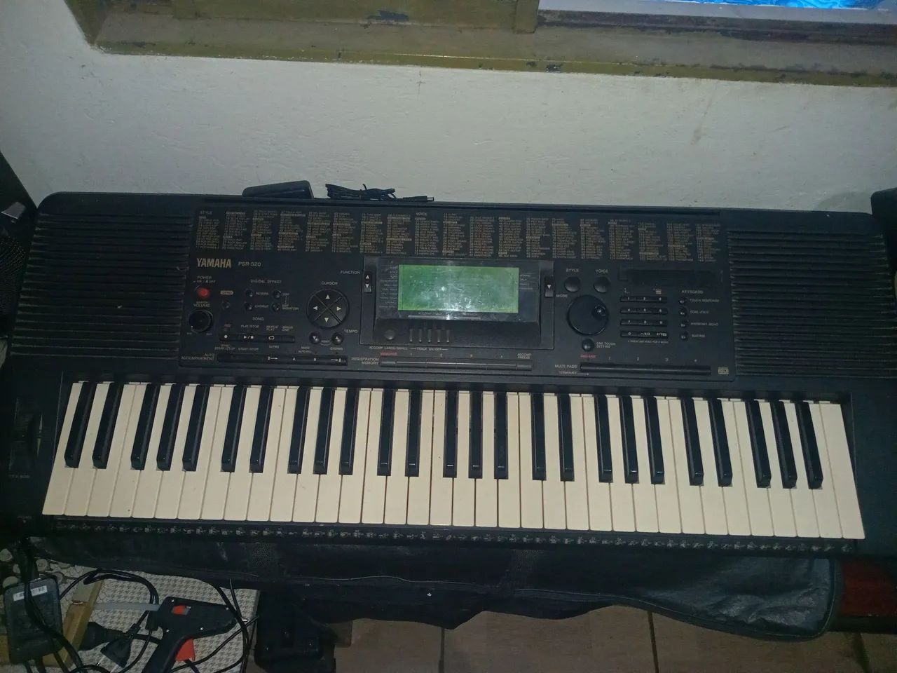 Teclado yamaha PSR 520
