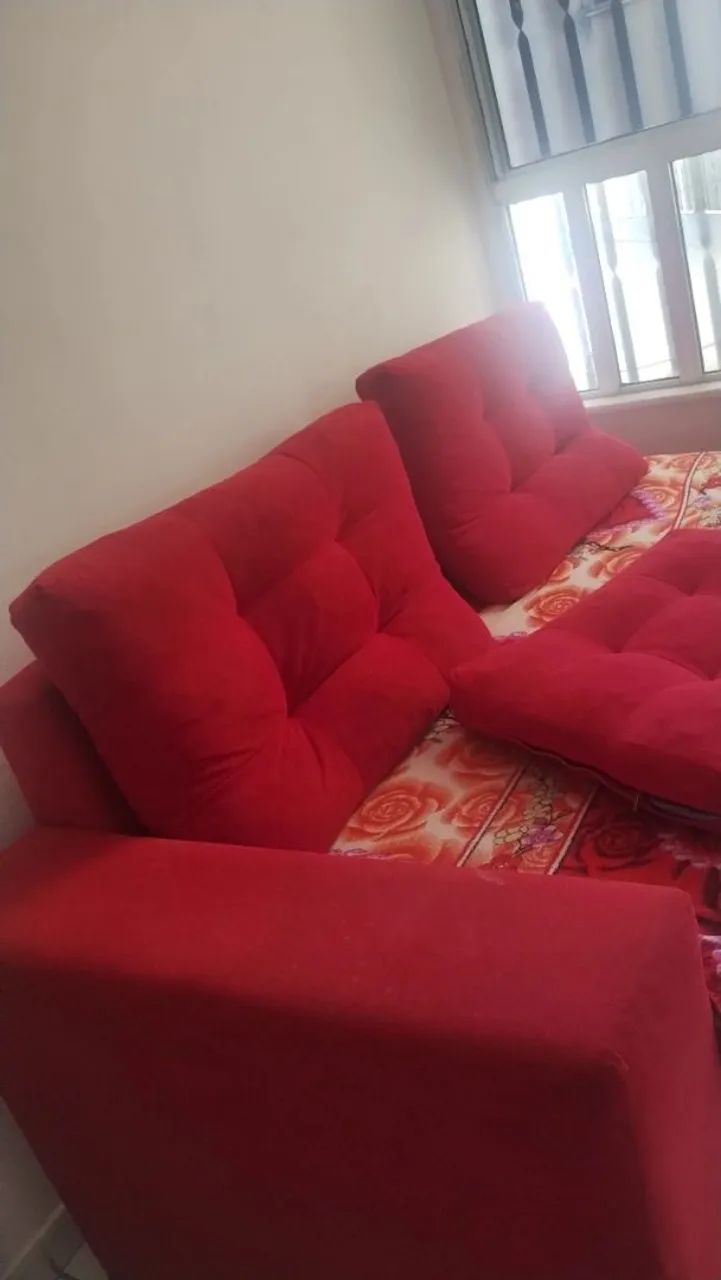 Sofá novo grande vermelho  - Foto 4