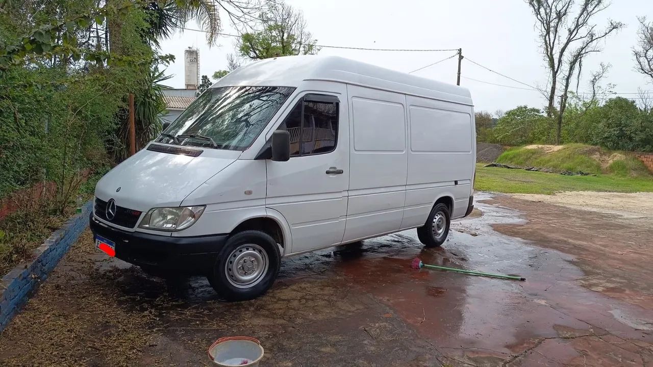 Mercedes-Benz Sprinter 2011