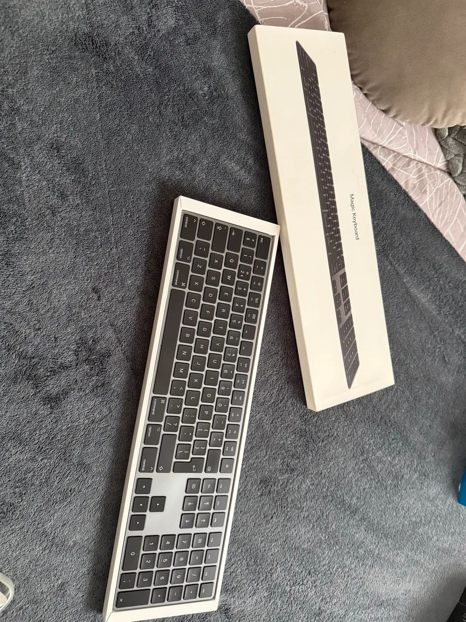 Teclado Magic Keyboard with Numeric Keypad - Space Gray - Foto 2