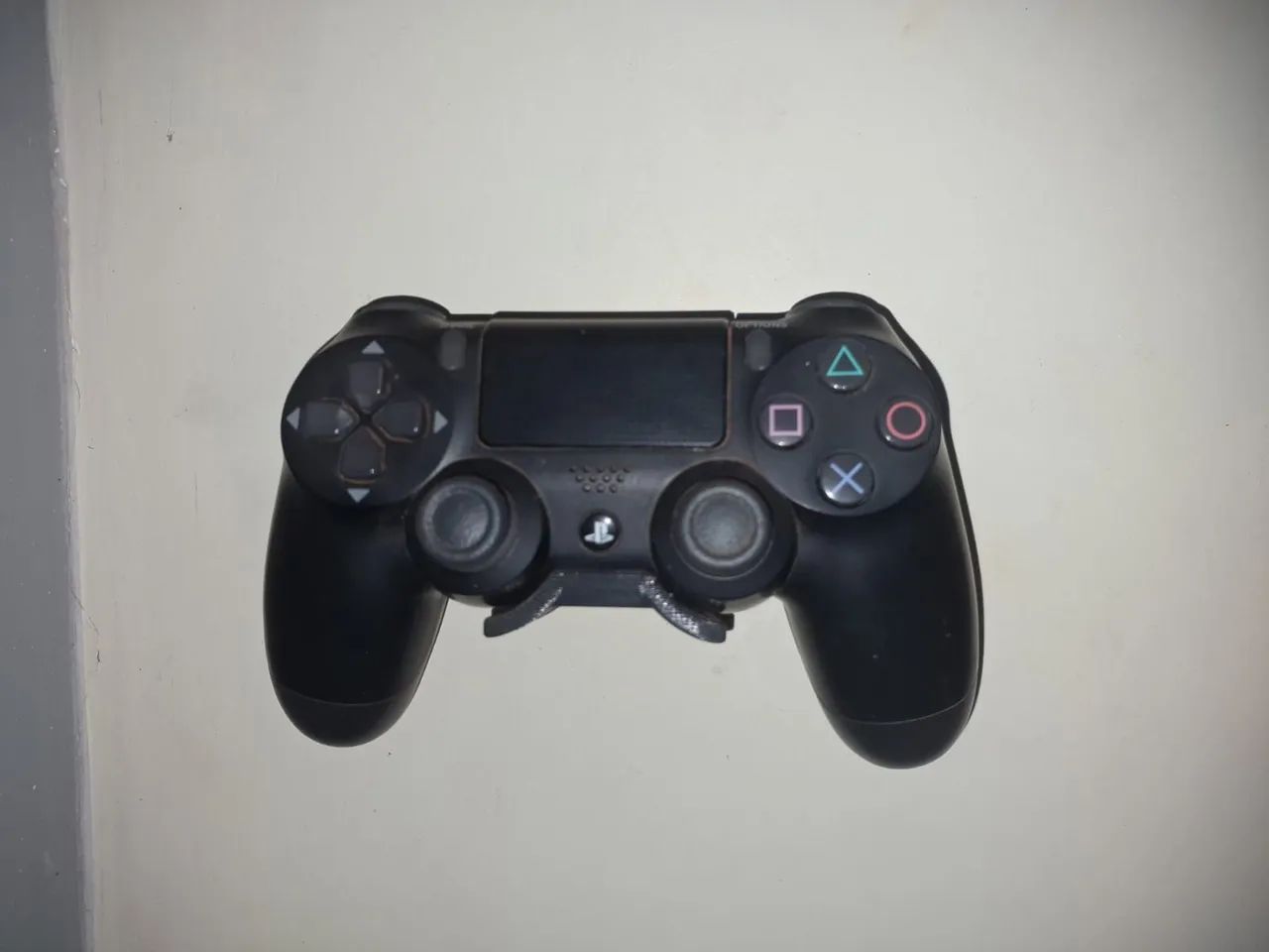 Ps4 slim 1Tb com controles - Foto 3