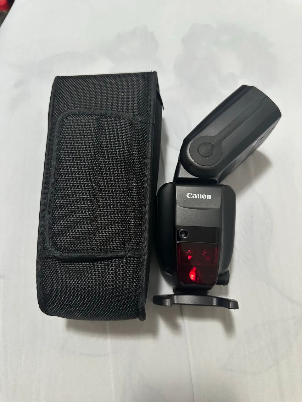 Flash Canon Speedlite 600EX-RT - Acessórios para Câmeras e